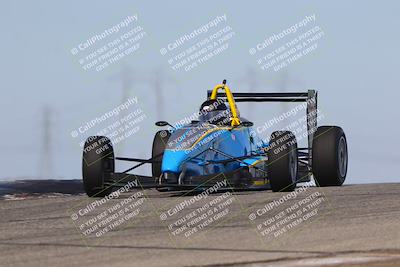 media/Oct-26-2025-CalClub SCCA (Sun) [[8ce1e69566]]/Group 3/Grapevine/